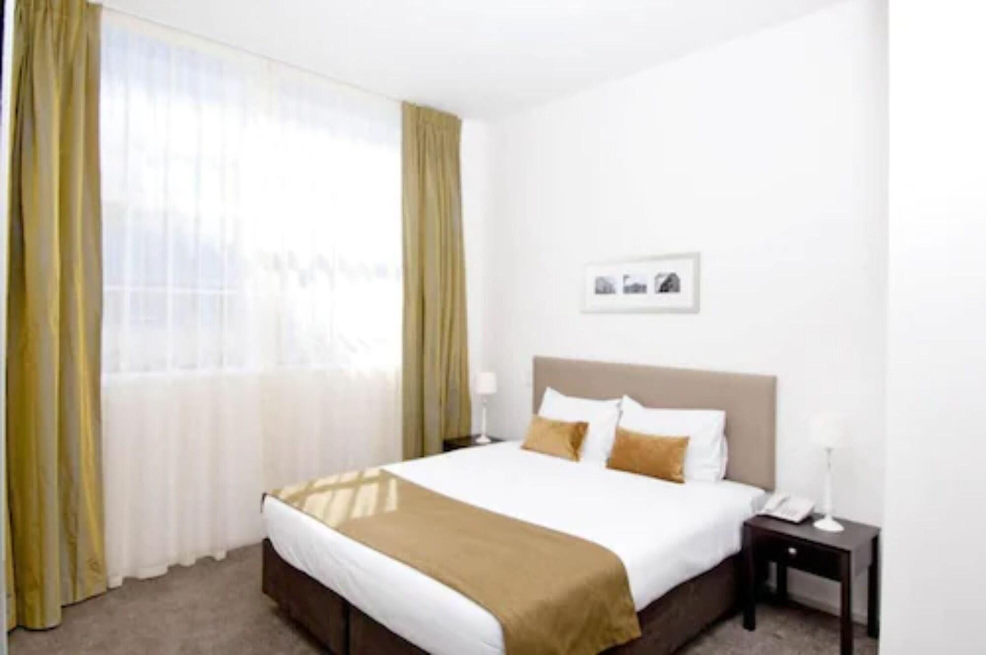 Quest On London Aparthotel Hamilton Eksteriør bilde